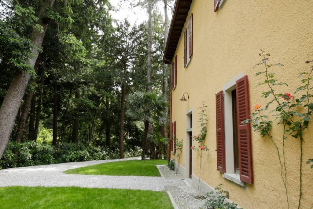 Appartamento nel Parco di Villa Erba Cernobbio Esterno foto